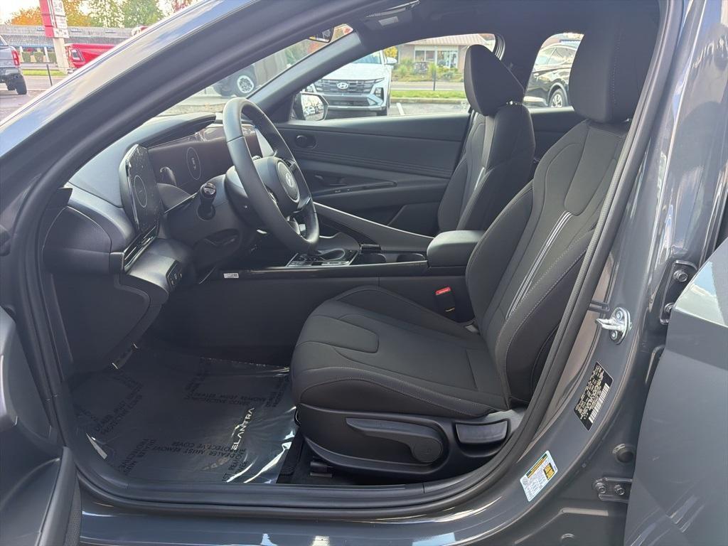 new 2026 Hyundai ELANTRA HEV car, priced at $28,057