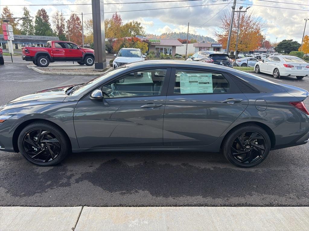 new 2026 Hyundai ELANTRA HEV car, priced at $28,057
