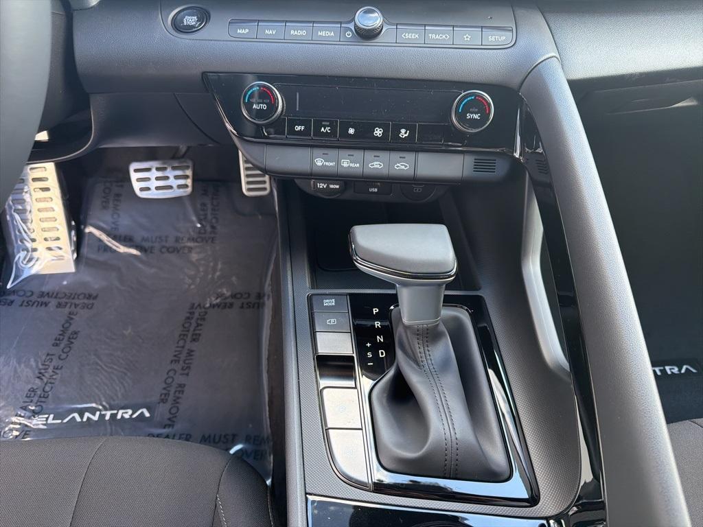 new 2026 Hyundai ELANTRA HEV car, priced at $28,057