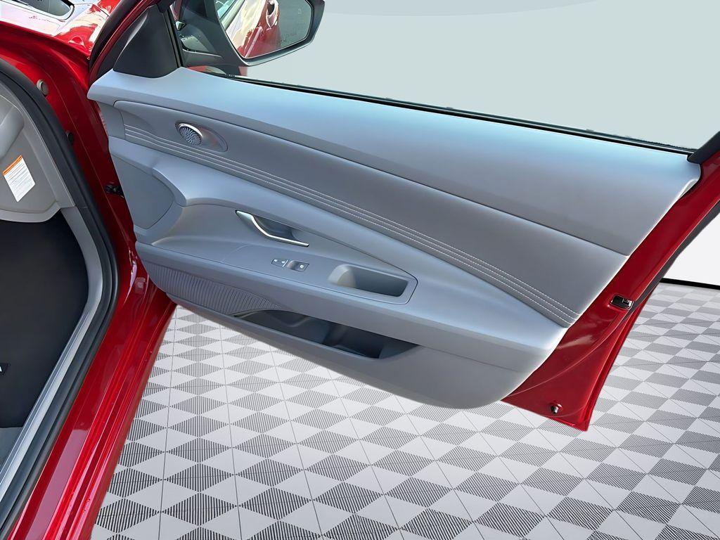 new 2026 Hyundai ELANTRA HEV car, priced at $28,500
