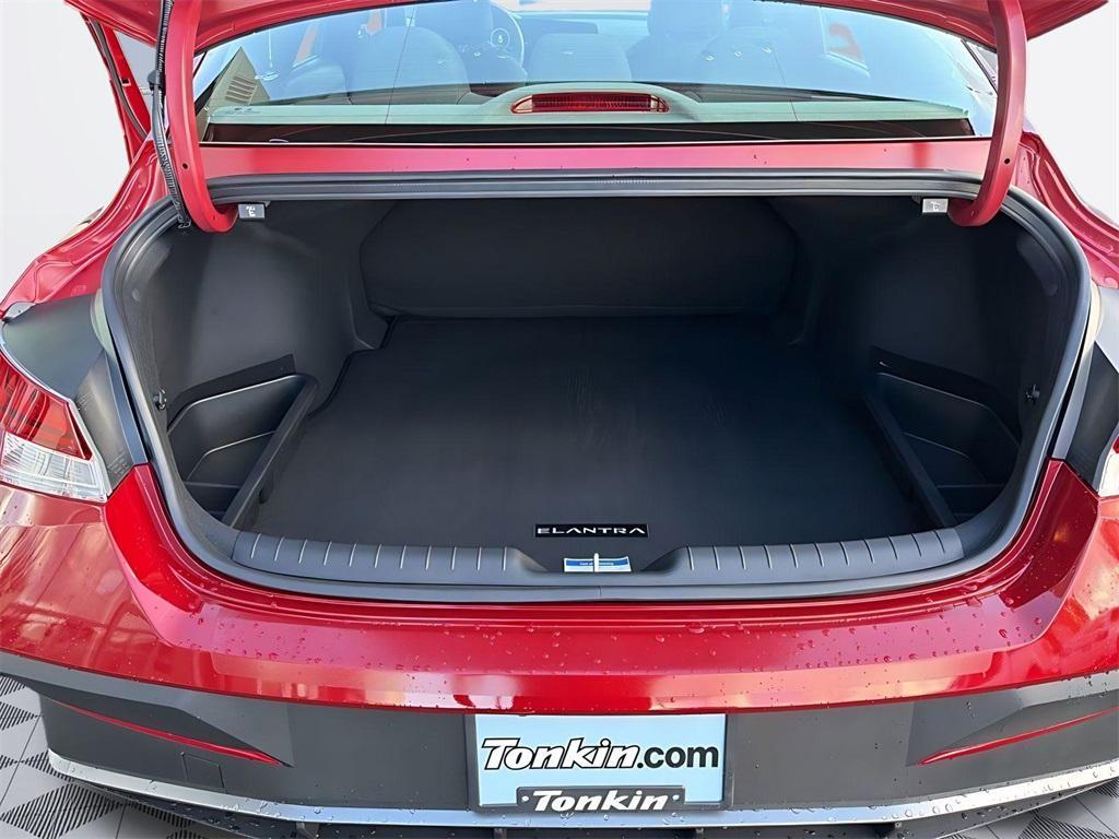 new 2026 Hyundai ELANTRA HEV car, priced at $27,500