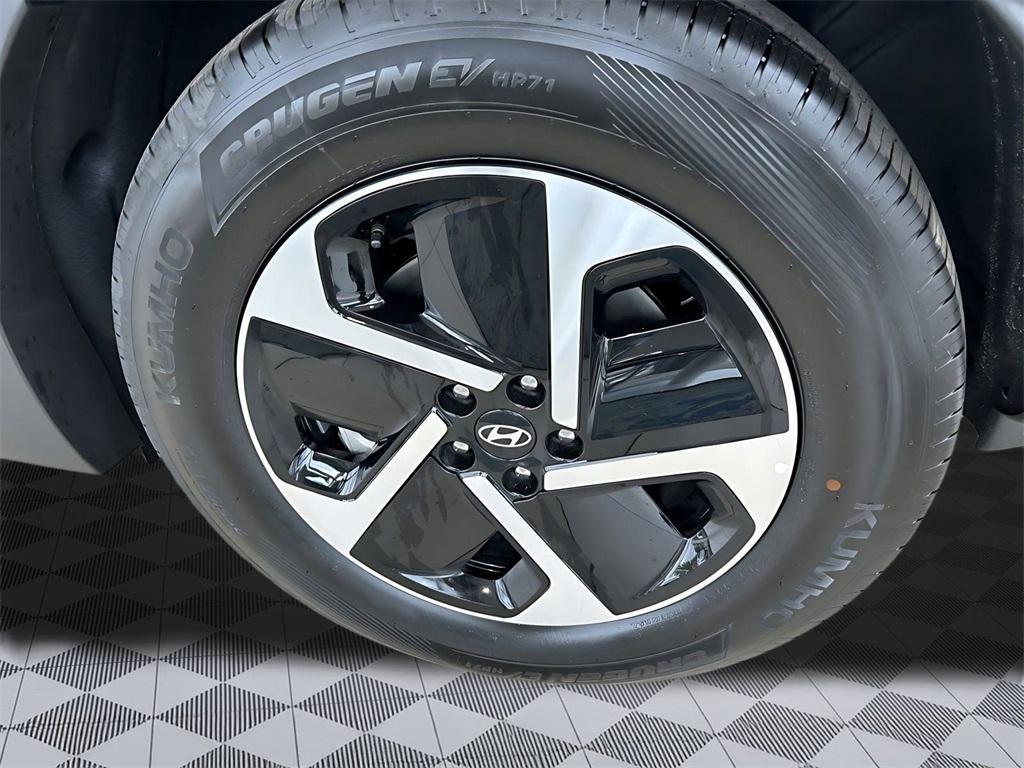 new 2026 Hyundai IONIQ 9 car, priced at $51,600