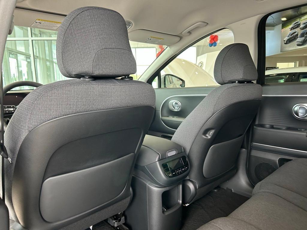 new 2026 Hyundai IONIQ 9 car, priced at $51,600