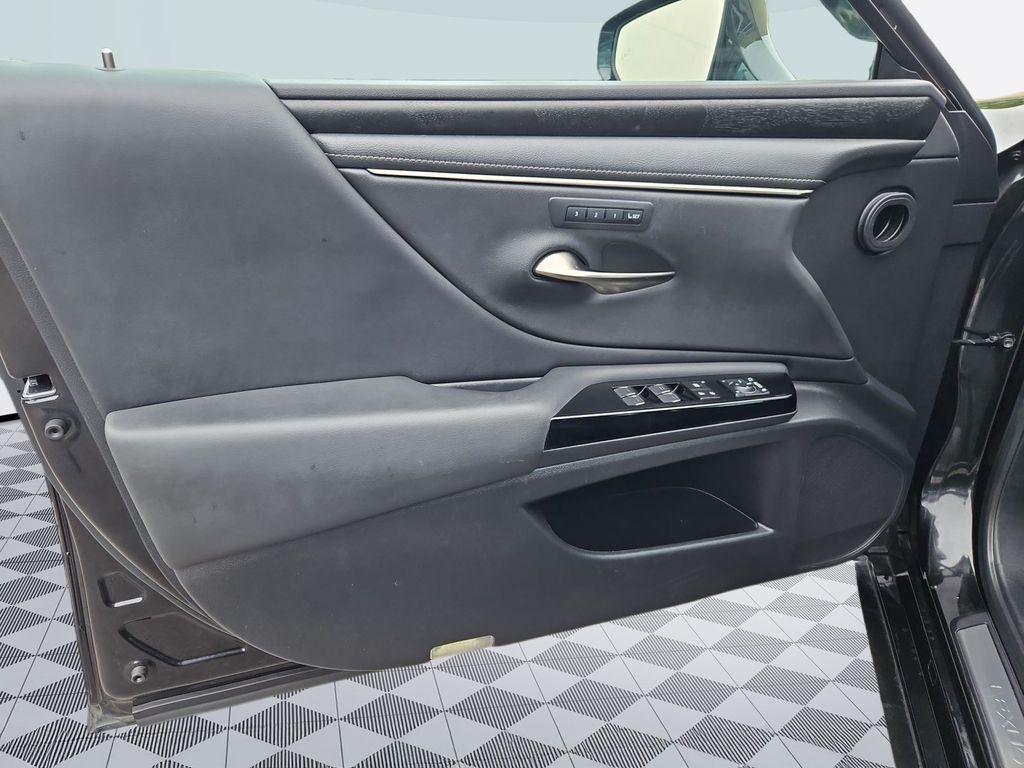 used 2022 Lexus ES 250 car, priced at $34,335