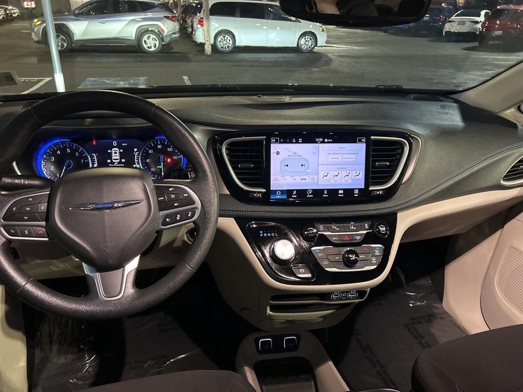used 2021 Chrysler Pacifica car, priced at $19,999