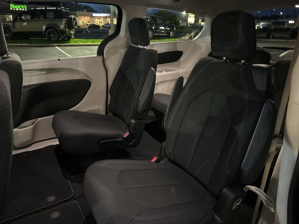 used 2021 Chrysler Pacifica car, priced at $19,999