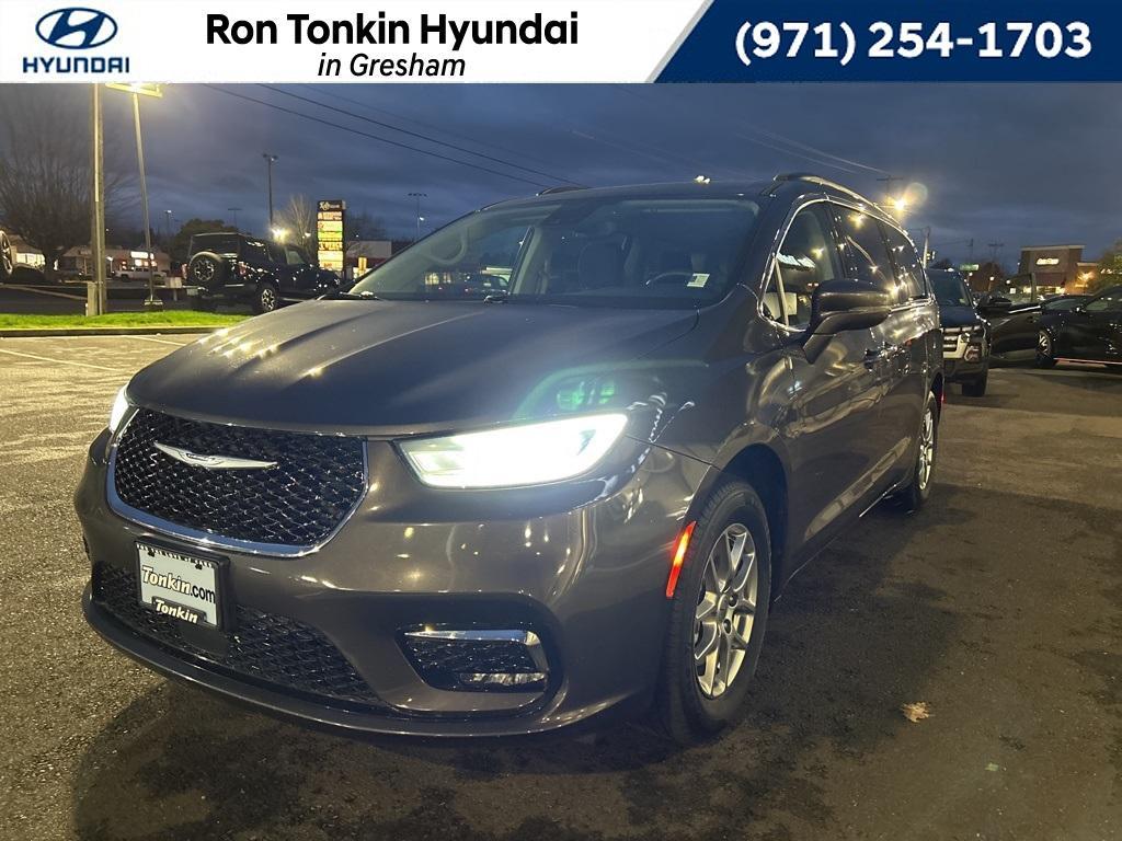used 2021 Chrysler Pacifica car, priced at $21,177