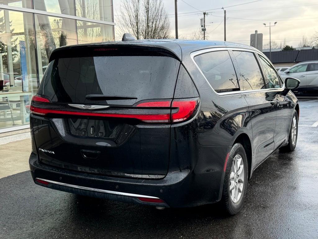 used 2024 Chrysler Pacifica car, priced at $28,129