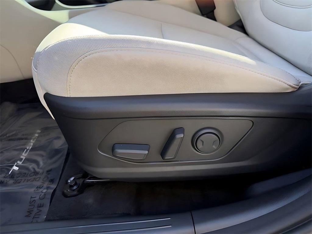 new 2026 Hyundai TUCSON Plug-In Hybrid car, priced at $41,608