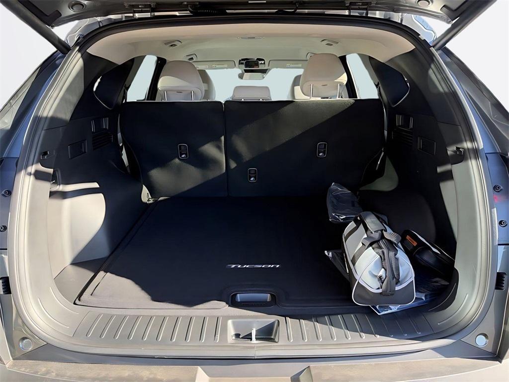 new 2026 Hyundai TUCSON Plug-In Hybrid car, priced at $41,608