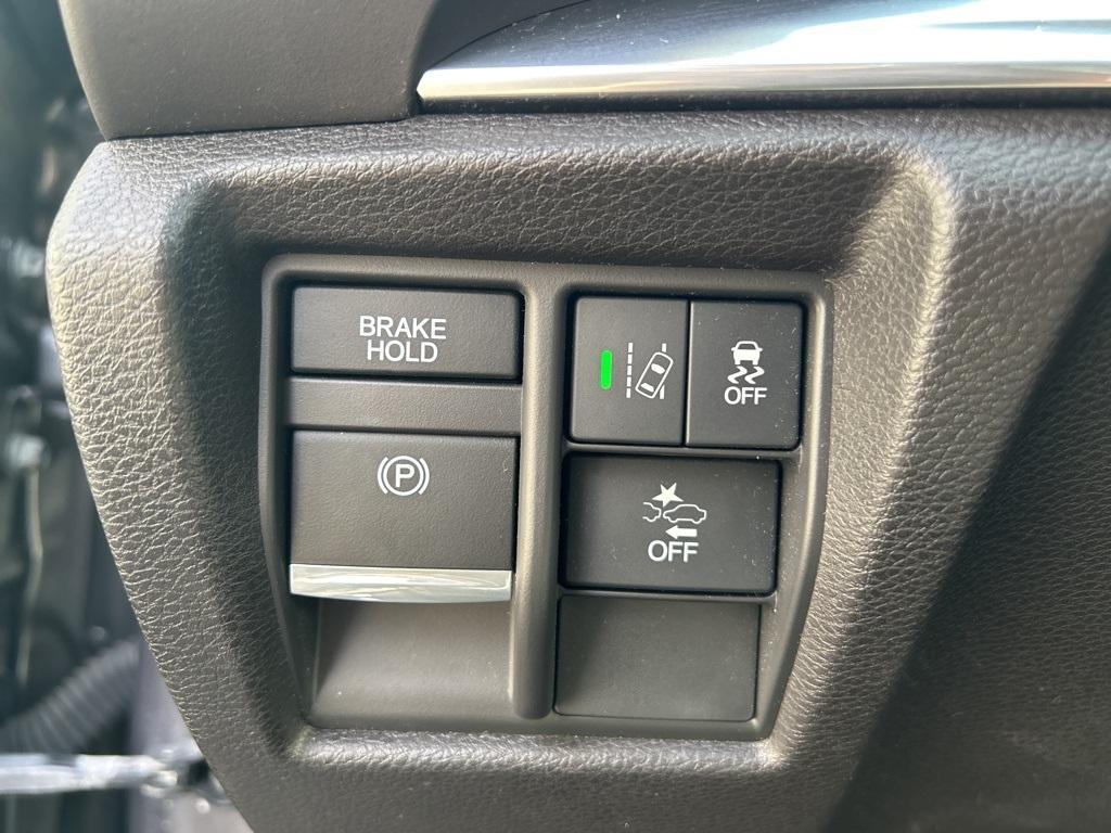 used 2017 Acura MDX car, priced at $14,999