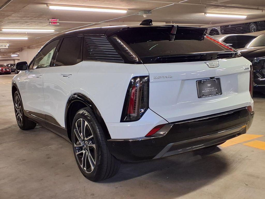 new 2026 Cadillac OPTIQ car, priced at $55,905