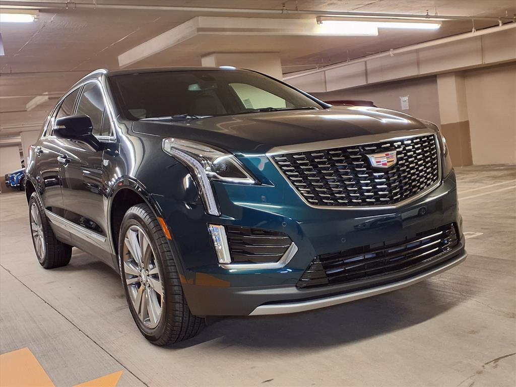 new 2025 Cadillac XT5 car