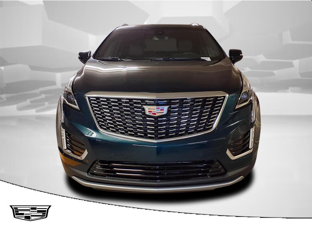 new 2025 Cadillac XT5 car