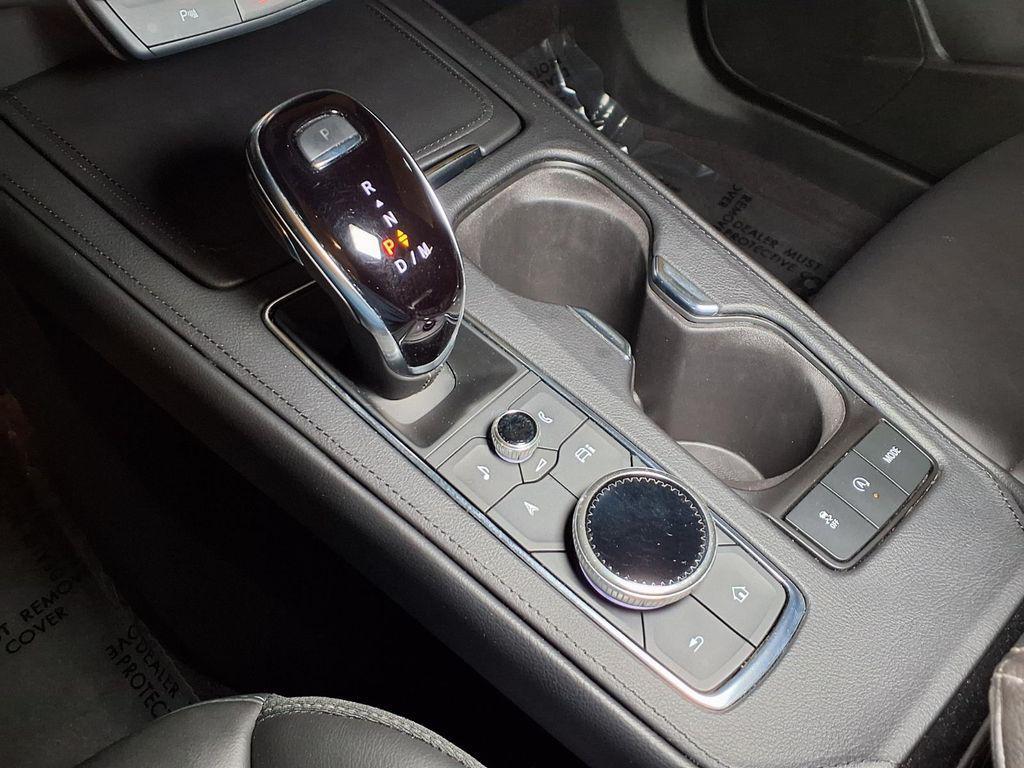 used 2025 Cadillac XT4 car, priced at $32,073