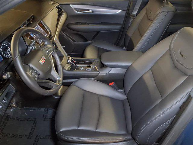 used 2025 Cadillac XT6 car, priced at $41,488