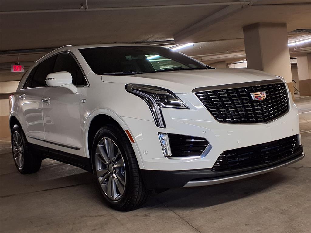 new 2026 Cadillac XT5 car, priced at $56,520