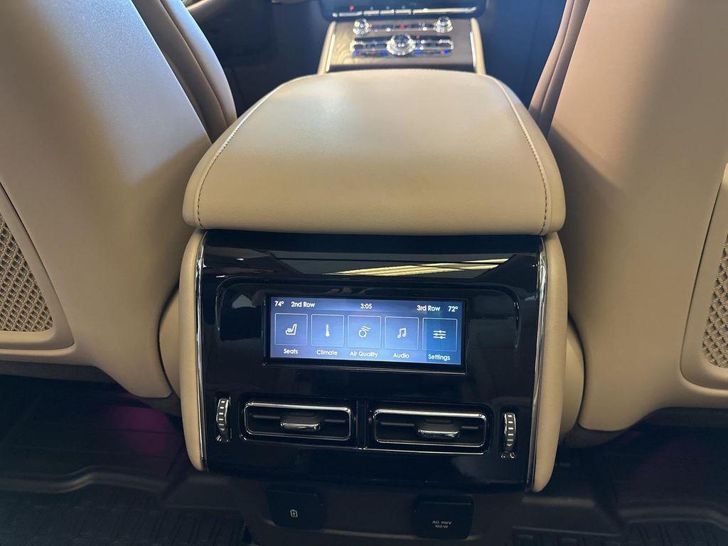 used 2024 Lincoln Aviator car, priced at $53,950