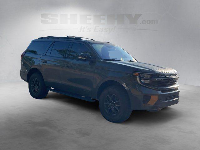used 2025 Ford Expedition car, priced at $73,895