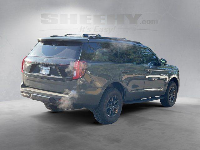 used 2025 Ford Expedition car, priced at $73,895