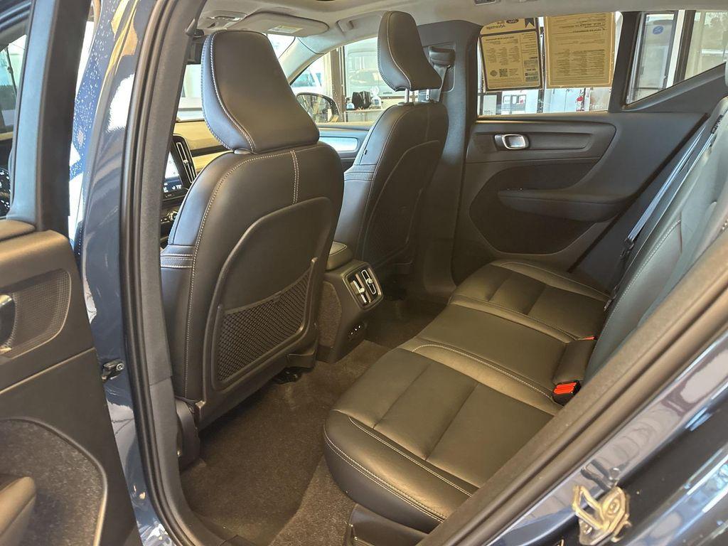 used 2021 Volvo XC40 car, priced at $22,500