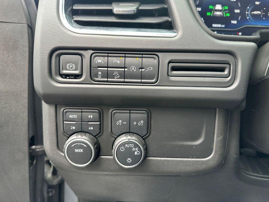 used 2022 Chevrolet Suburban car, priced at $40,498