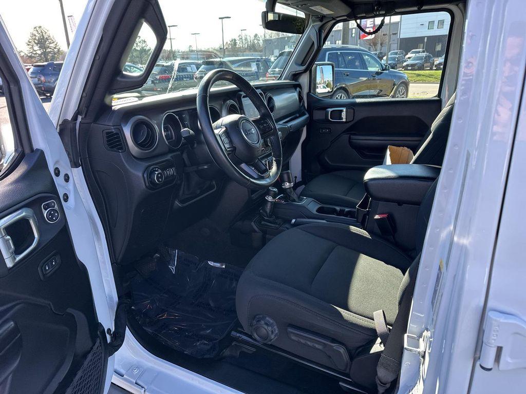 used 2021 Jeep Gladiator car, priced at $23,750