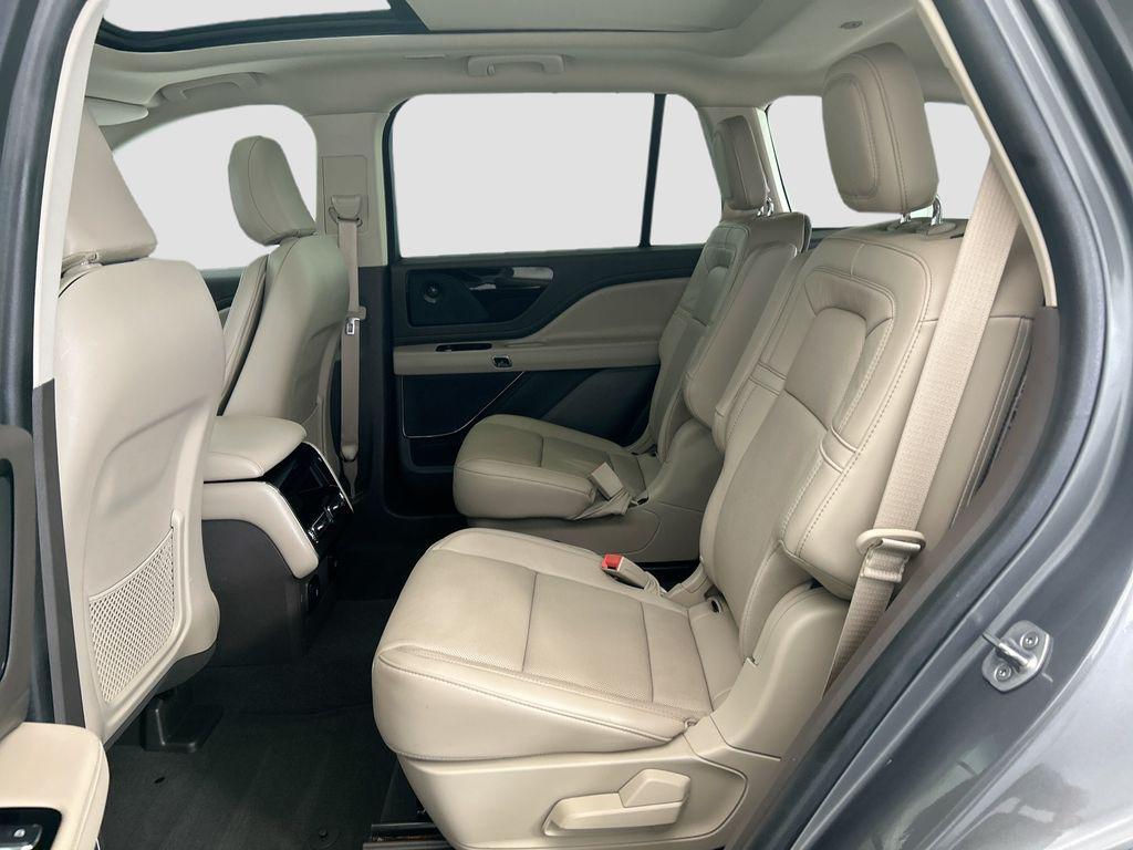 used 2023 Lincoln Aviator car
