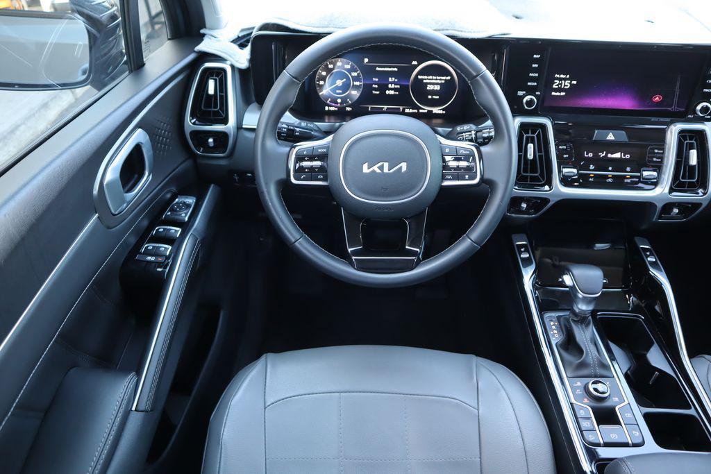 used 2023 Kia Sorento car, priced at $30,068
