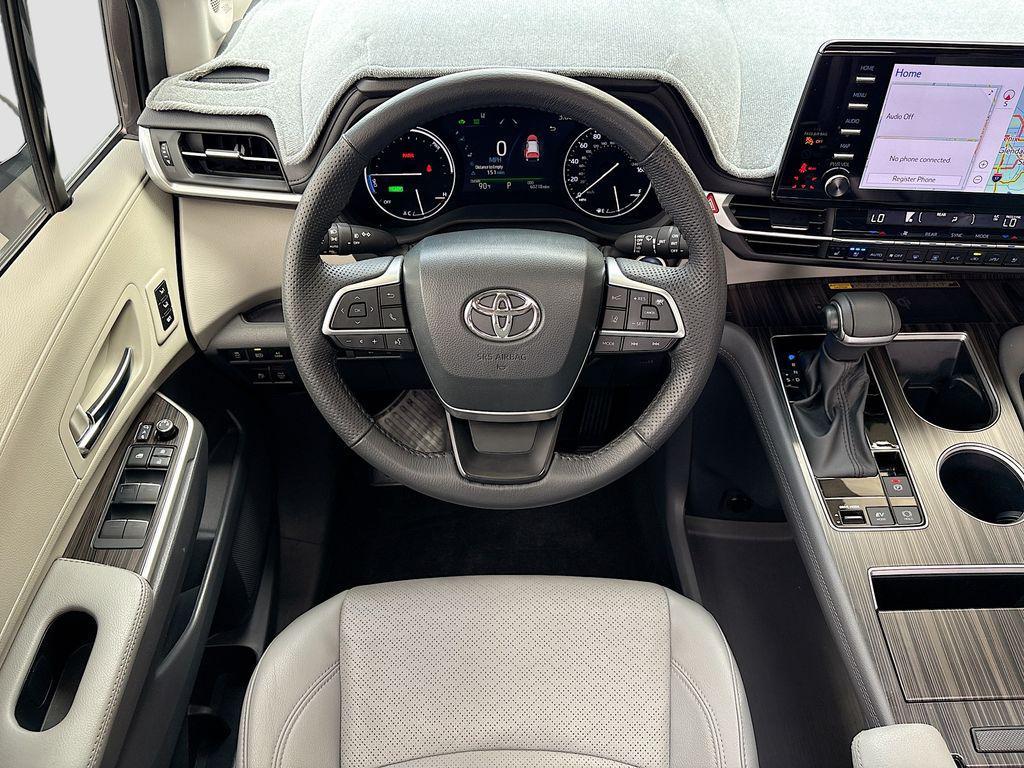 used 2024 Toyota Sienna car, priced at $43,555