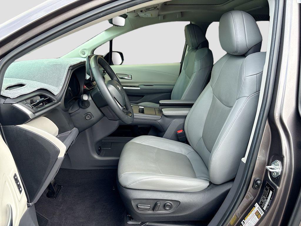 used 2024 Toyota Sienna car, priced at $43,555