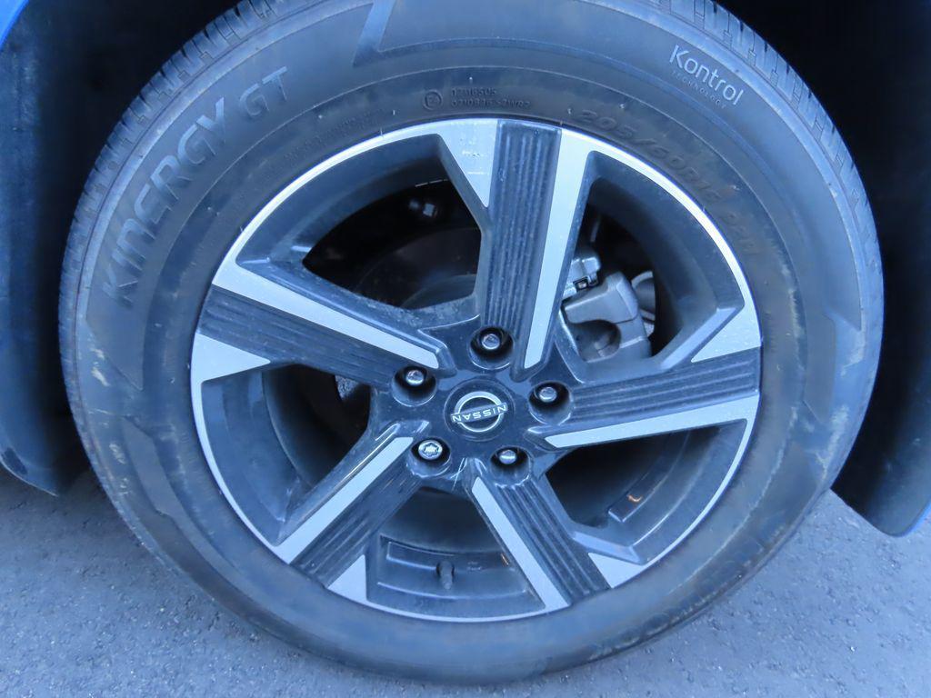 used 2024 Nissan Sentra car, priced at $18,072