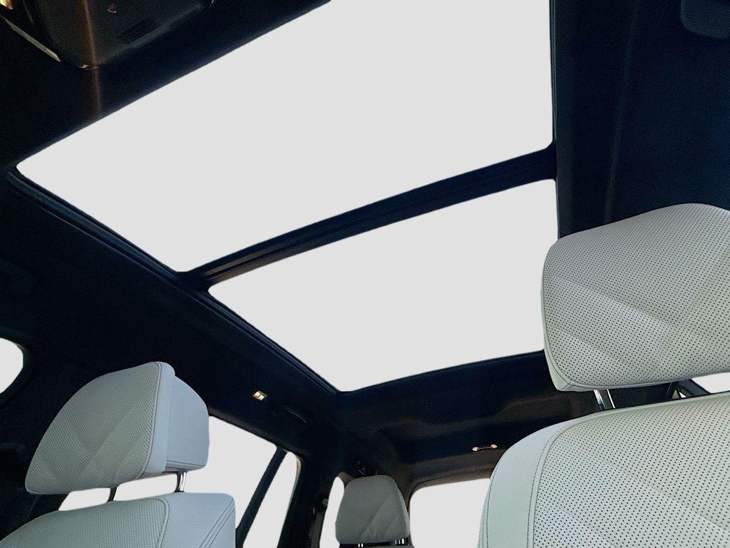 used 2026 BMW X7 car, priced at $83,054