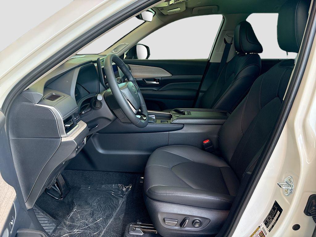 new 2026 Toyota Grand Highlander car, priced at $54,077