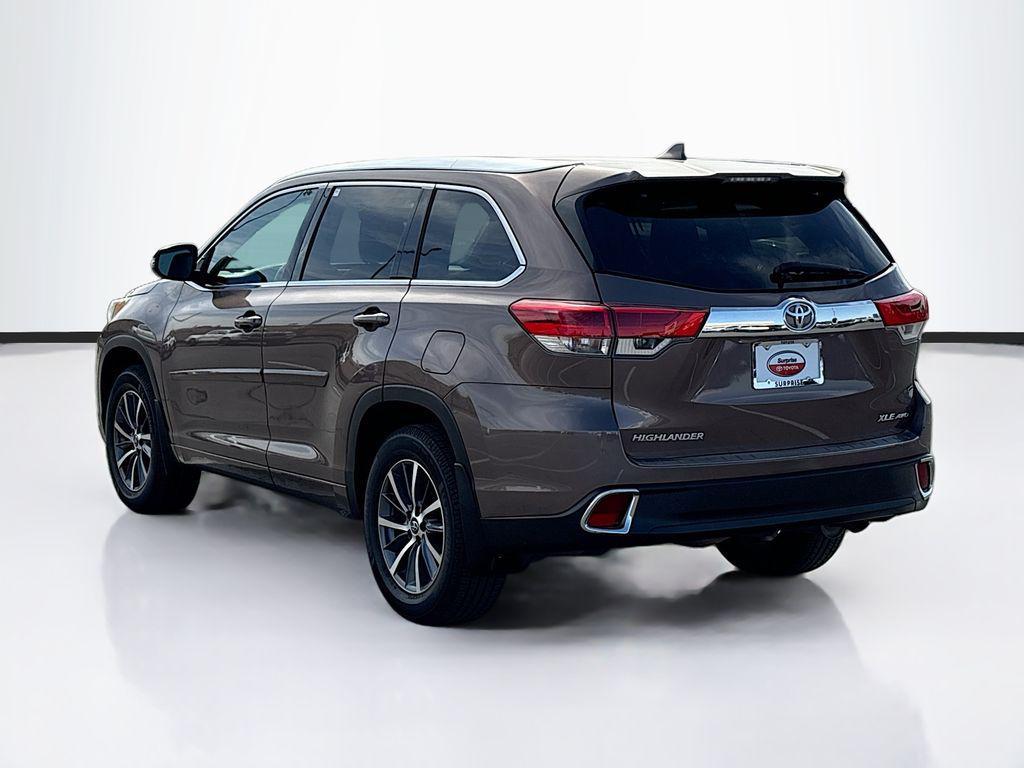 used 2017 Toyota Highlander car, priced at $19,573