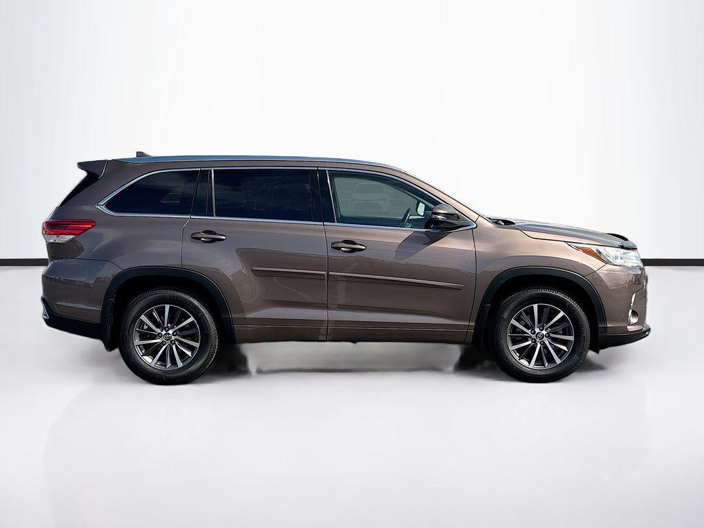 used 2017 Toyota Highlander car, priced at $19,573