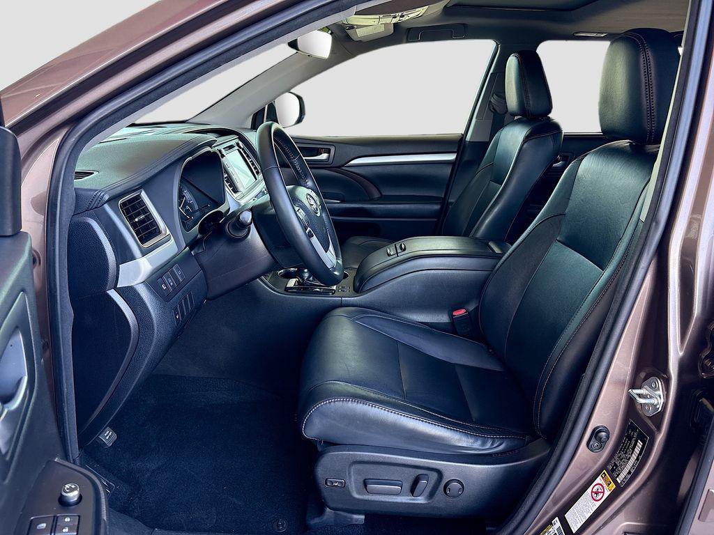 used 2017 Toyota Highlander car, priced at $19,573