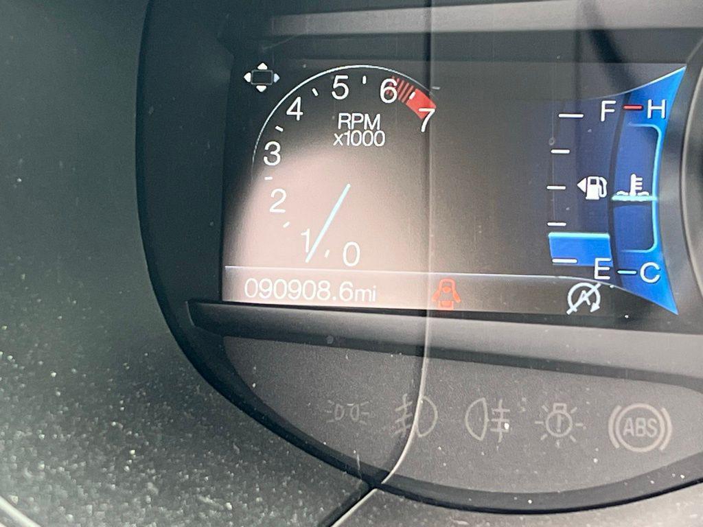 used 2022 Ford Edge car, priced at $15,414