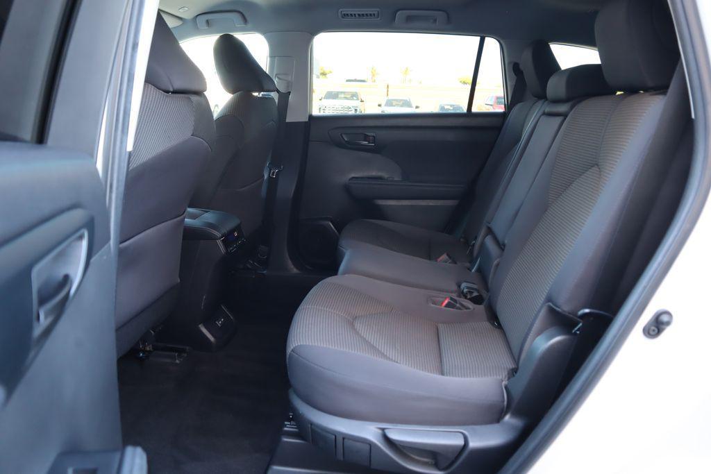 used 2023 Toyota Highlander car, priced at $32,536