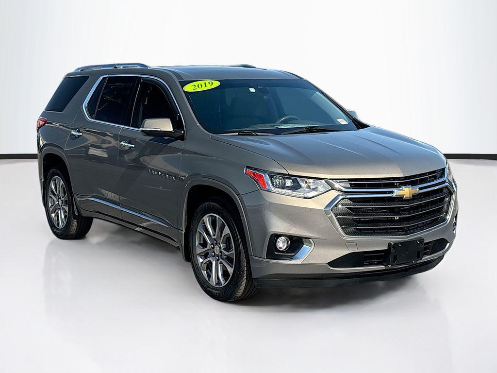 used 2019 Chevrolet Traverse car, priced at $21,719