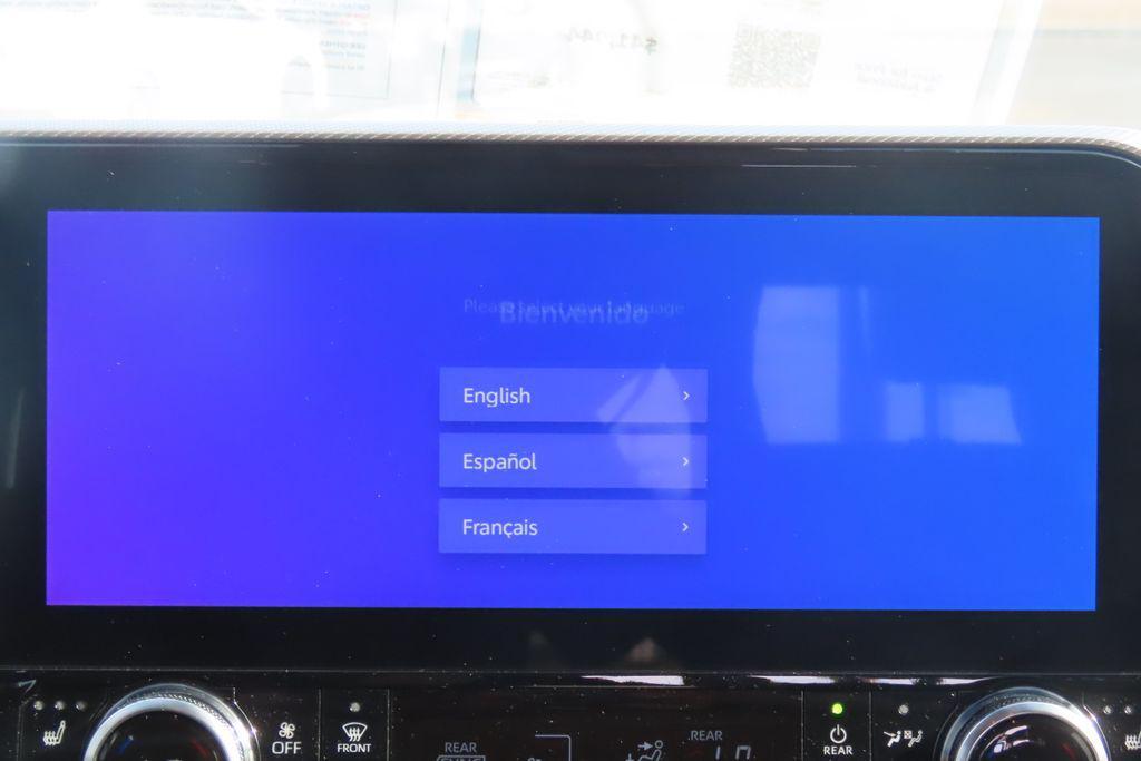 used 2024 Toyota Highlander car, priced at $40,991