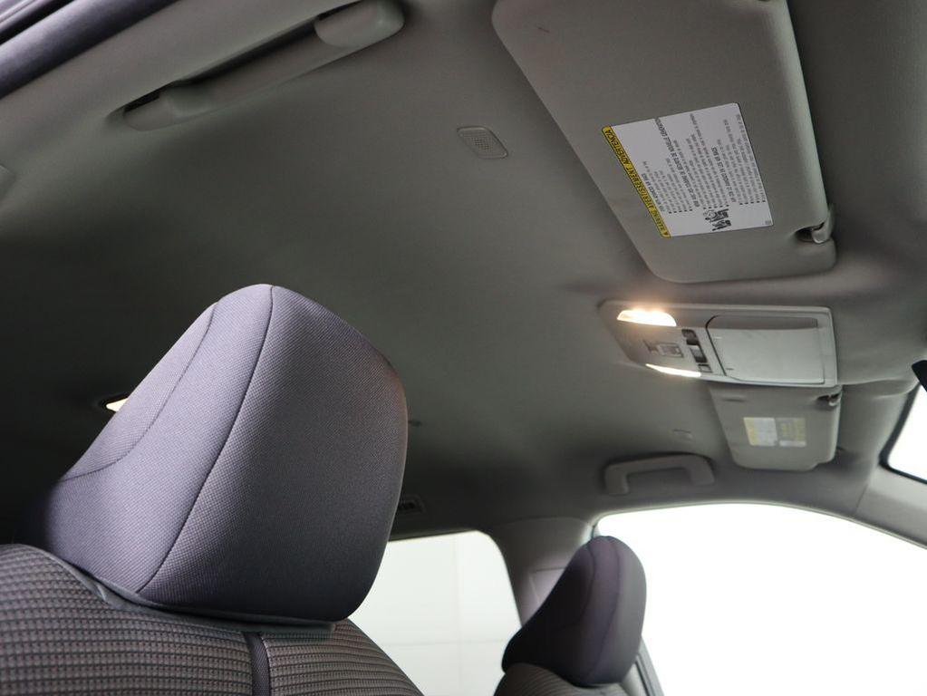 used 2023 Toyota Highlander car, priced at $32,021