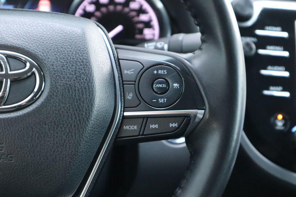 used 2019 Toyota Camry Hybrid car, priced at $18,833