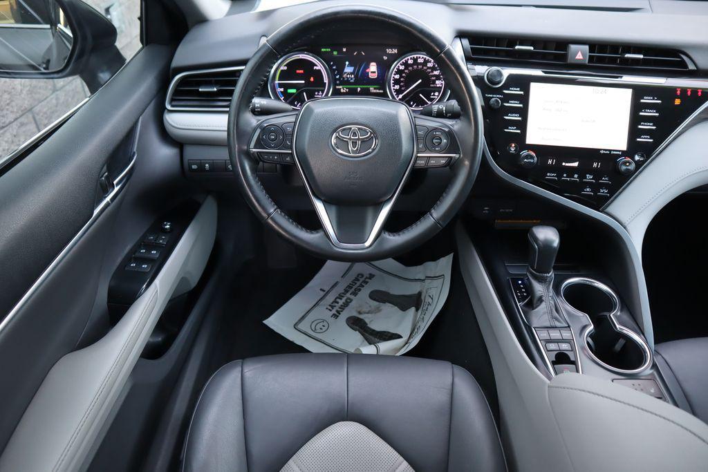 used 2019 Toyota Camry Hybrid car, priced at $18,833