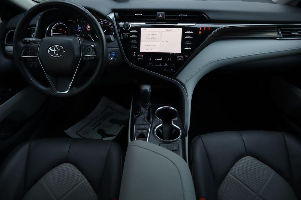 used 2019 Toyota Camry Hybrid car, priced at $18,833