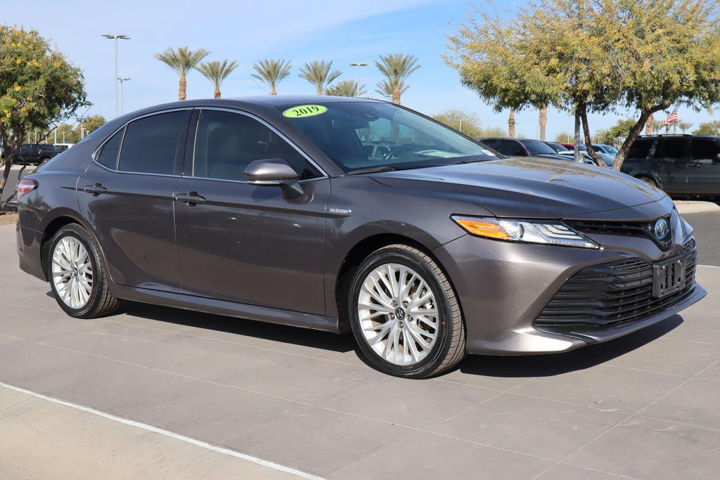used 2019 Toyota Camry Hybrid car, priced at $18,833