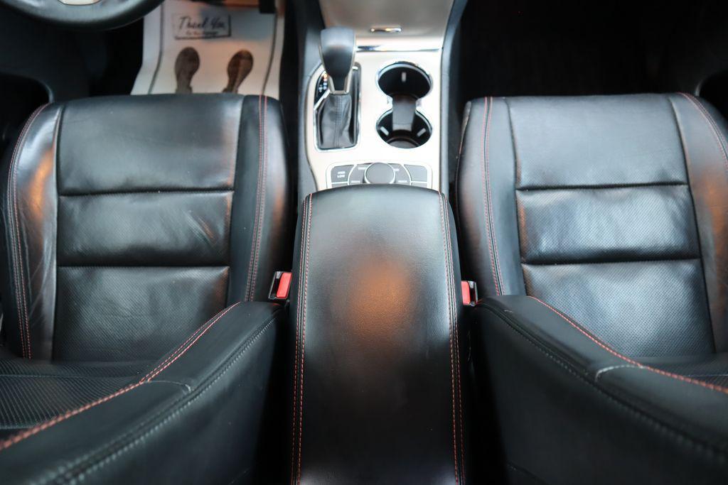 used 2016 Jeep Grand Cherokee car, priced at $15,663