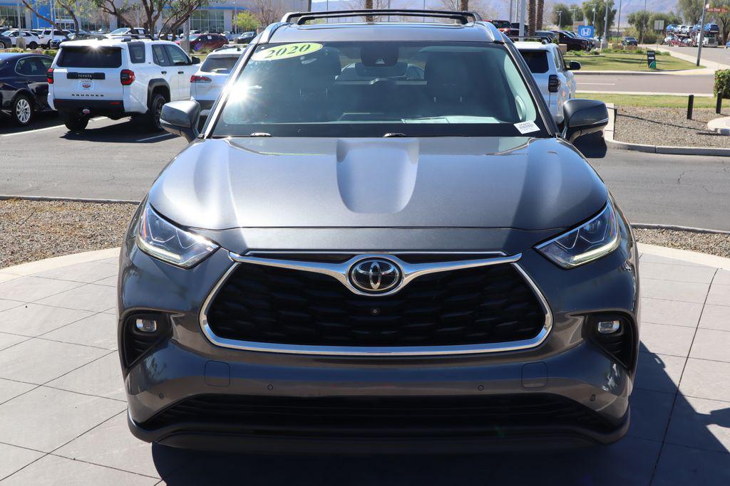 used 2020 Toyota Highlander car, priced at $28,470