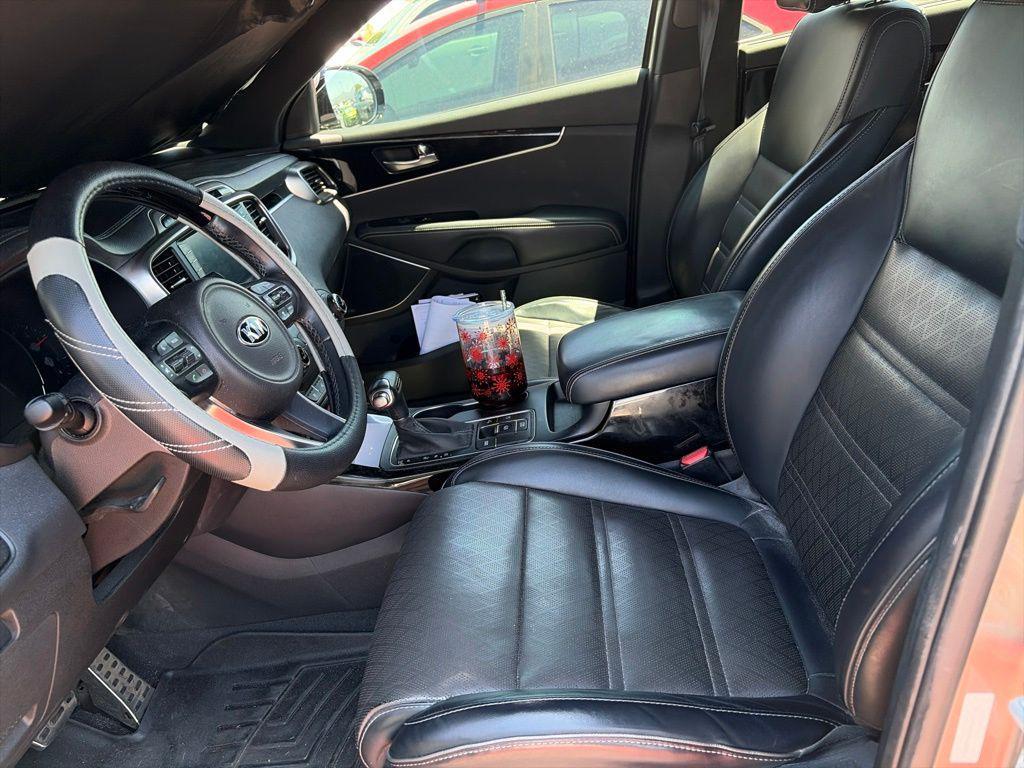 used 2017 Kia Sorento car