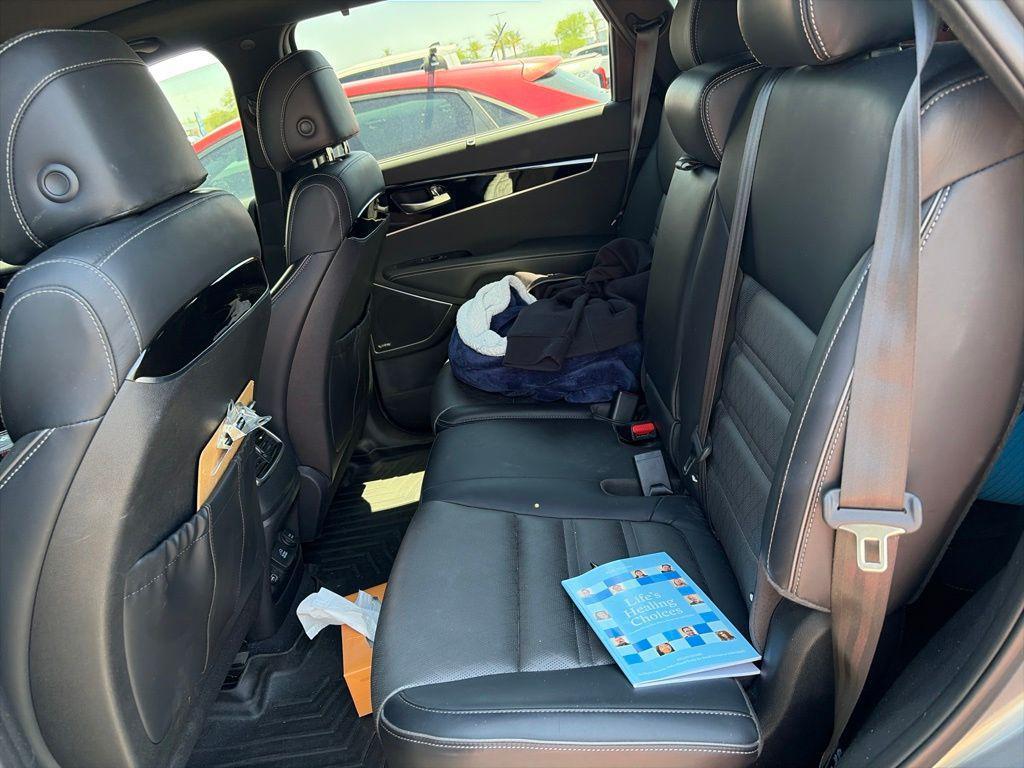 used 2017 Kia Sorento car
